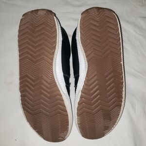 Sorel Black Leather Athletic Booties